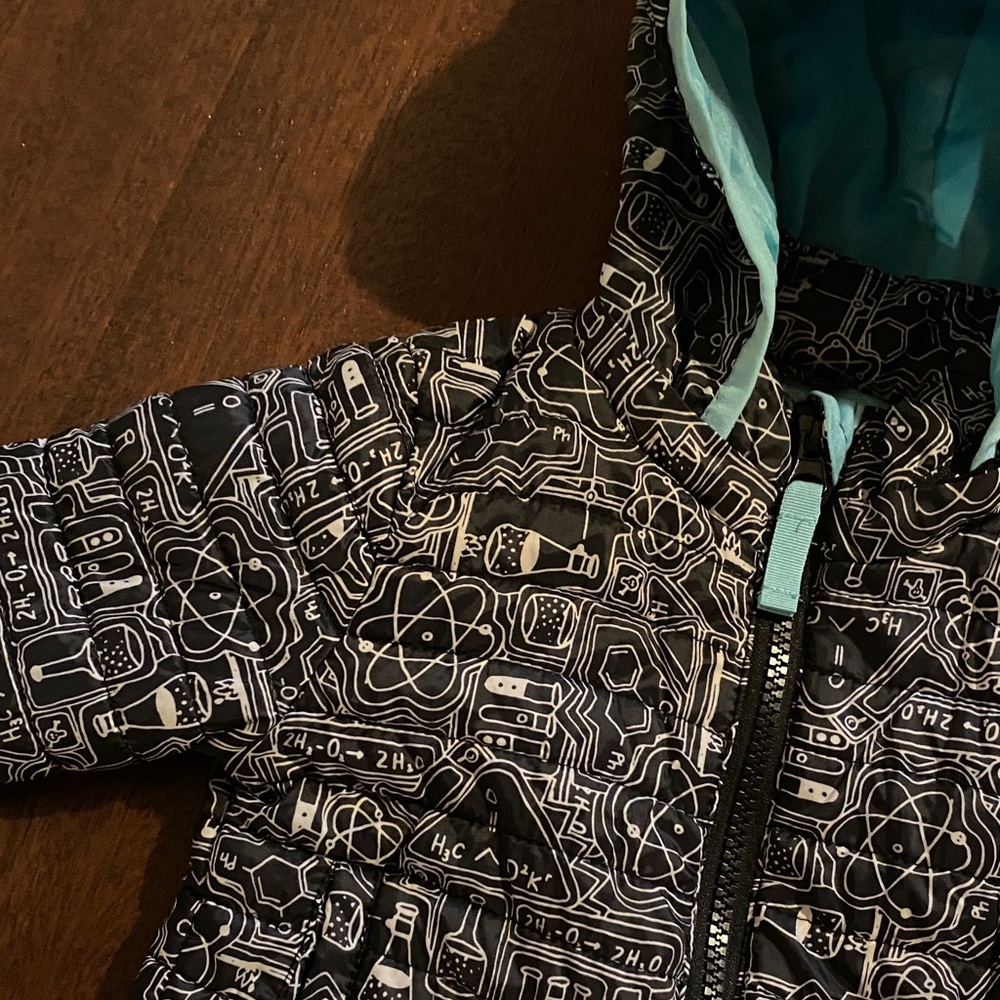 Cat & Jack SCIENCE themed warm winter puffer coat in navy and white sz 12 mos